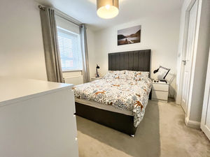 Photo 8- click for photo gallery